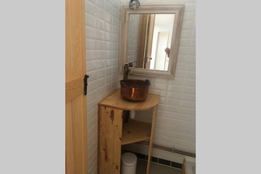 Grands Buffets Hebergement Appartement Narbonne Exterior photo