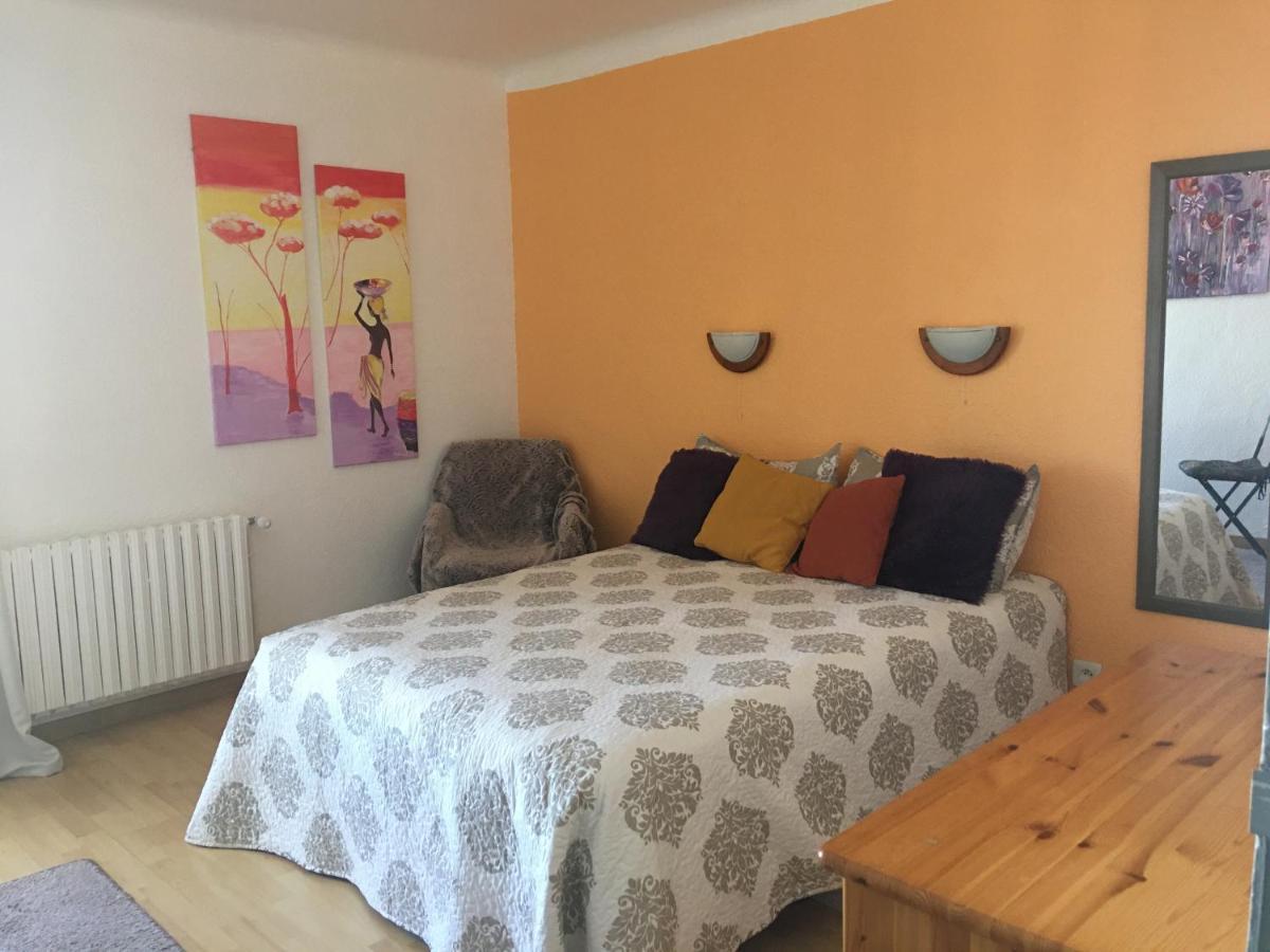 Grands Buffets Hebergement Appartement Narbonne Exterior photo