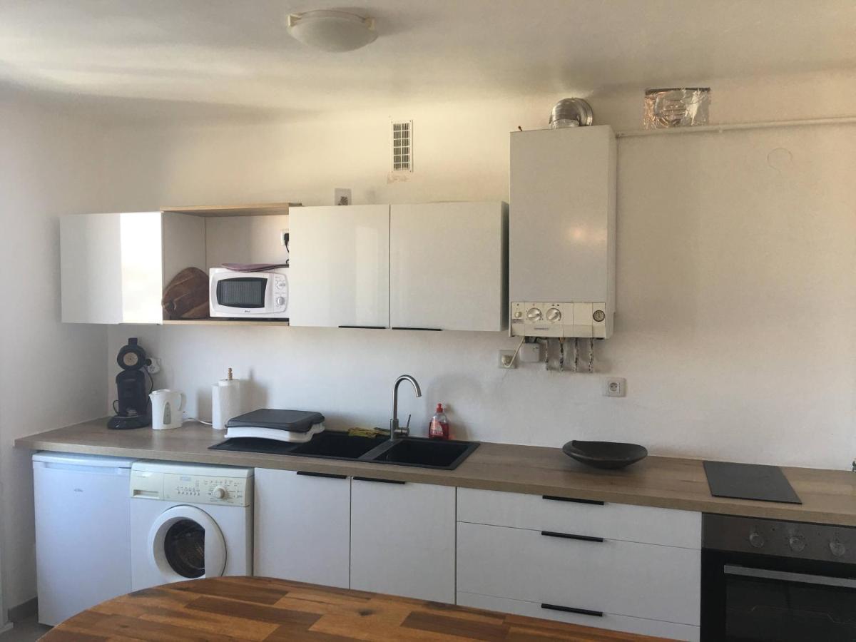 Grands Buffets Hebergement Appartement Narbonne Exterior photo